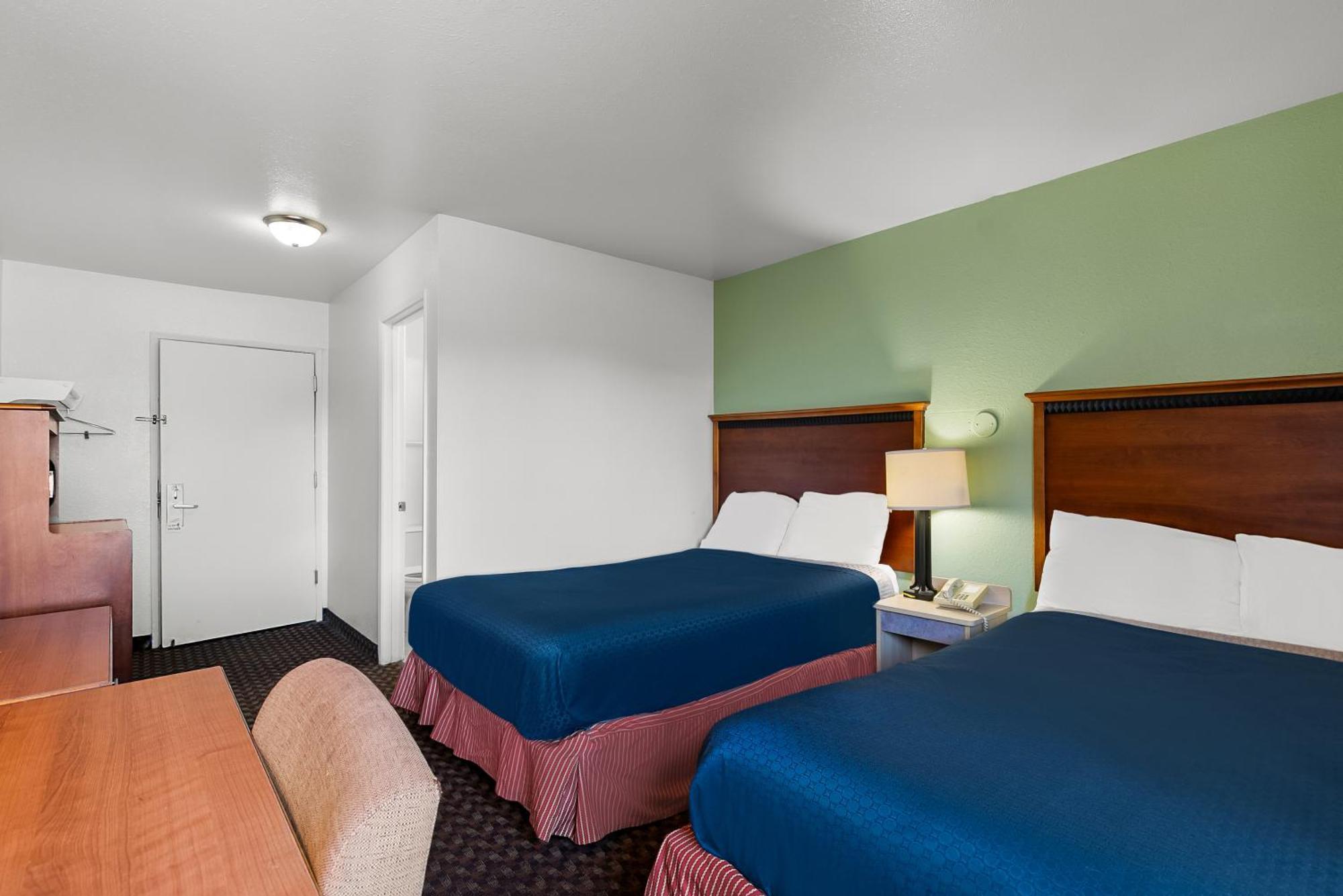 Americas Best Value Inn - Lincoln Airport Екстериор снимка
